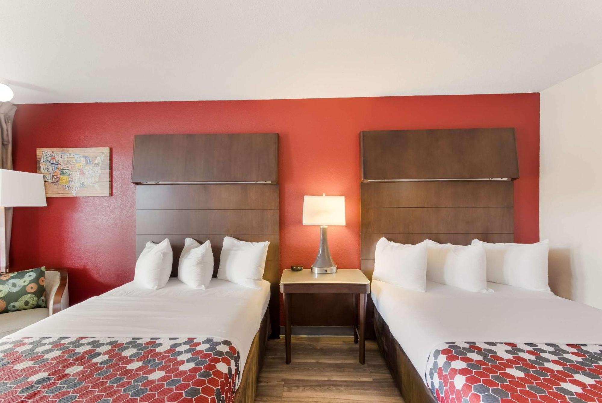 Econo Lodge North Вашингтон Экстерьер фото